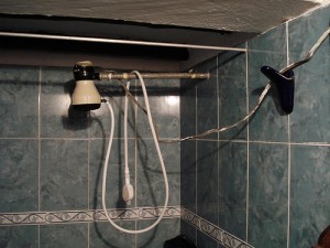 Costa Rica suicide shower